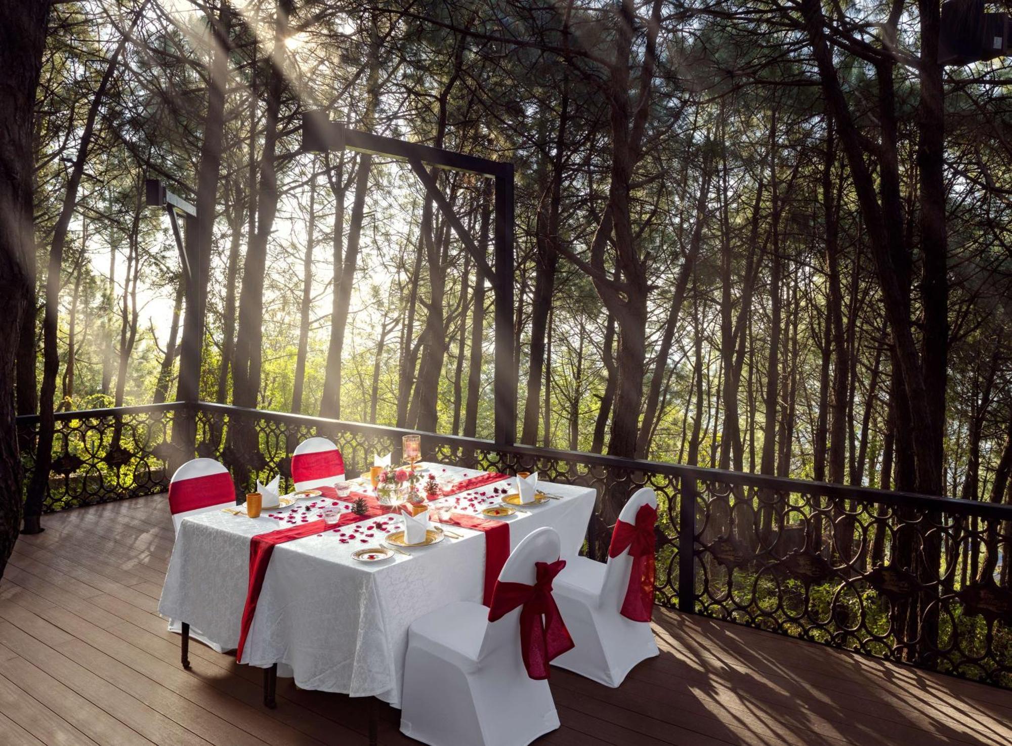 Radisson Blu Resort Dharamshala Eksteriør bilde