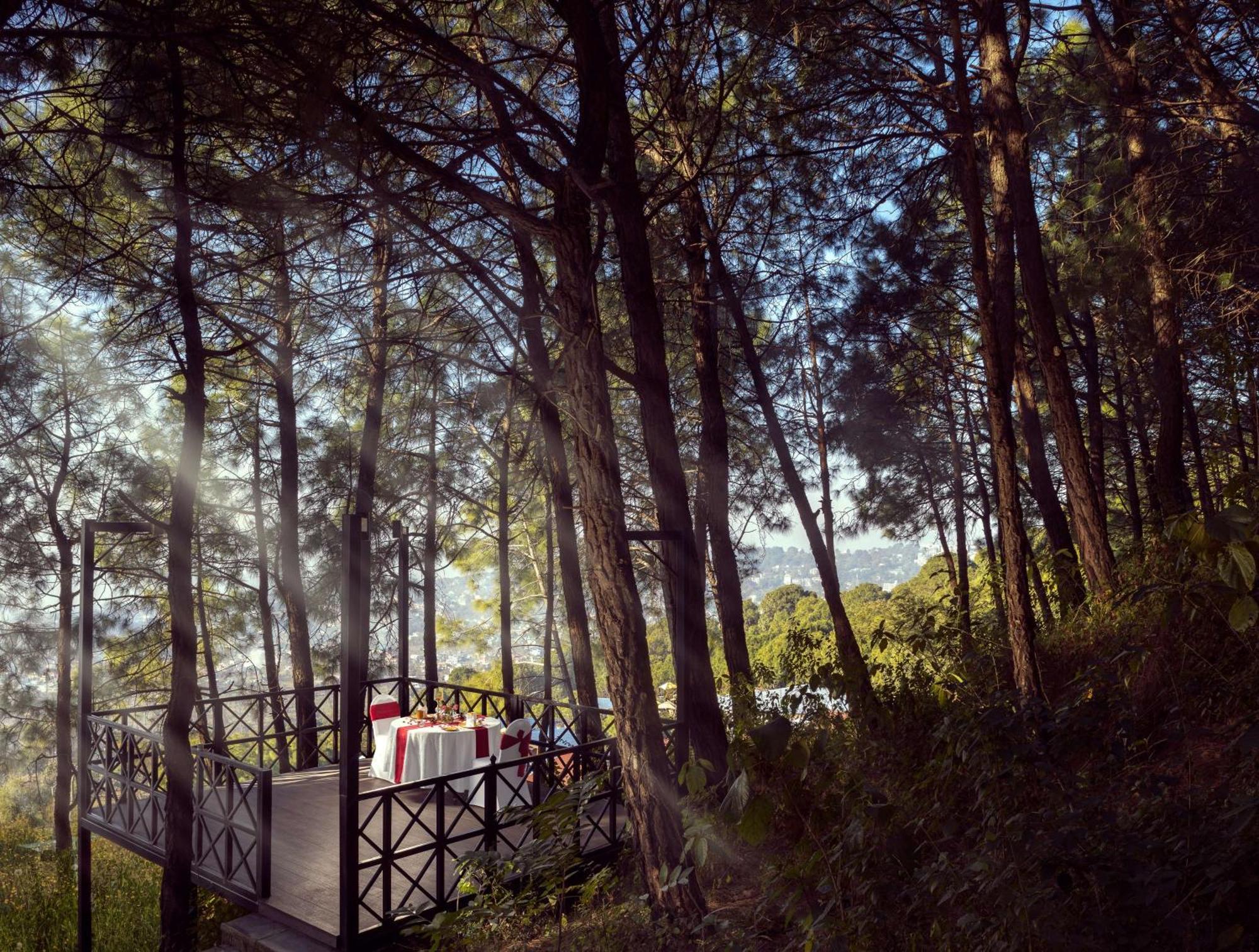 Radisson Blu Resort Dharamshala Eksteriør bilde