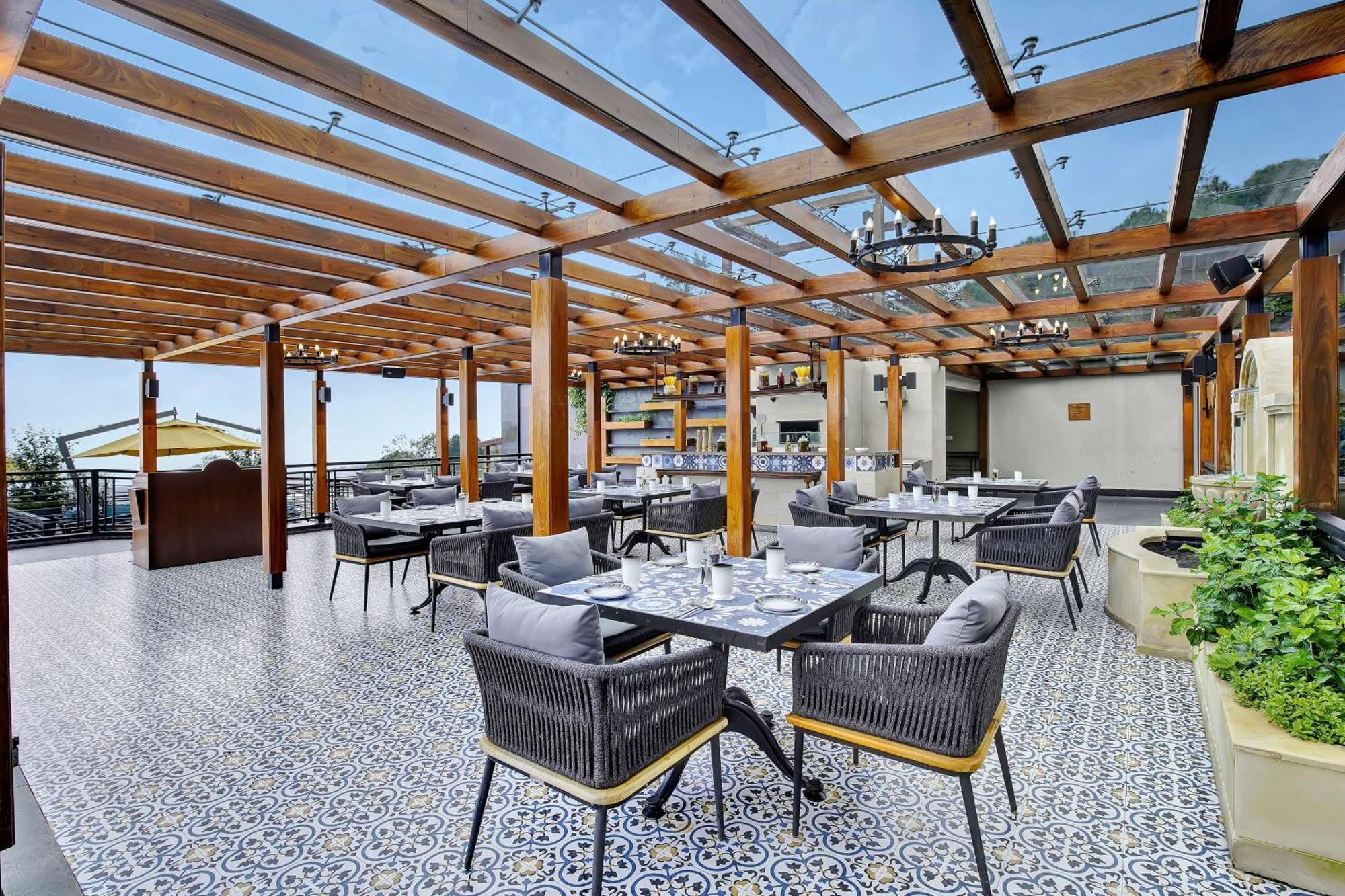 Radisson Blu Resort Dharamshala Eksteriør bilde